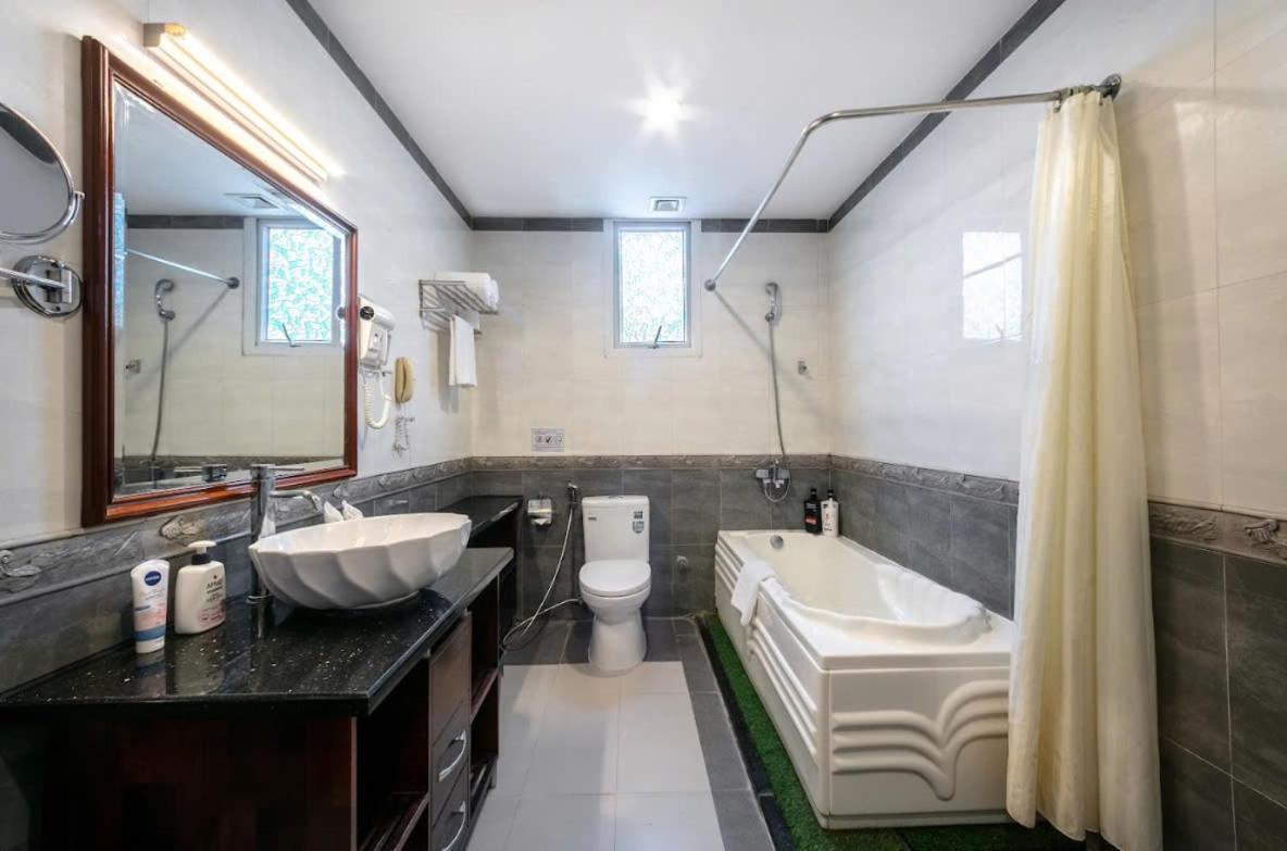 A25 Hotel - 15 Tran Quoc Toan Hanoi Zewnętrze zdjęcie