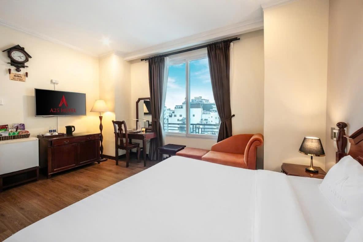 A25 Hotel - 15 Tran Quoc Toan Hanoi Zewnętrze zdjęcie