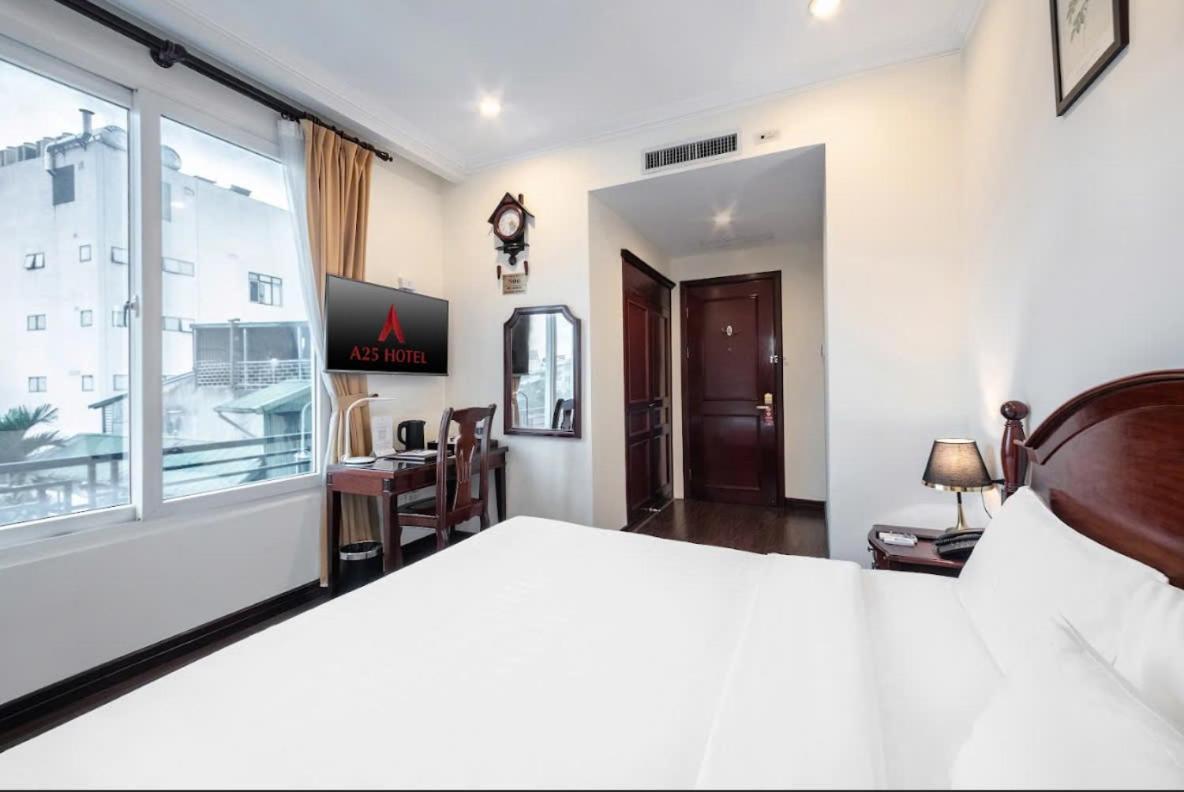 A25 Hotel - 15 Tran Quoc Toan Hanoi Zewnętrze zdjęcie